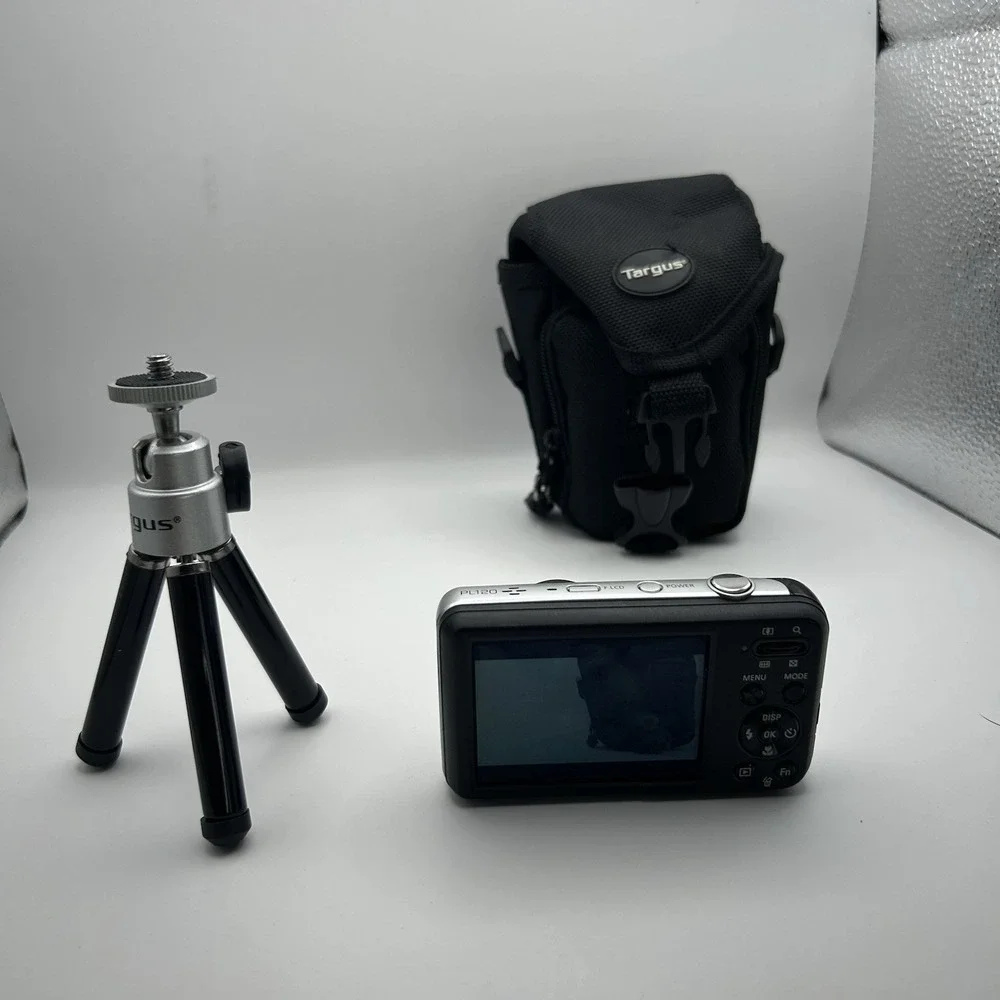 Samsung PL120 14MP Dual LCD 5x Optical Zoom Dual Screen Camera
